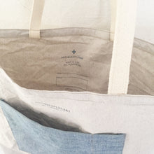 A.P. TOTE BAG