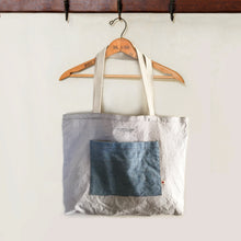 A.P. TOTE BAG