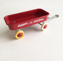 vintage Radio Flyer wagon salesman sample